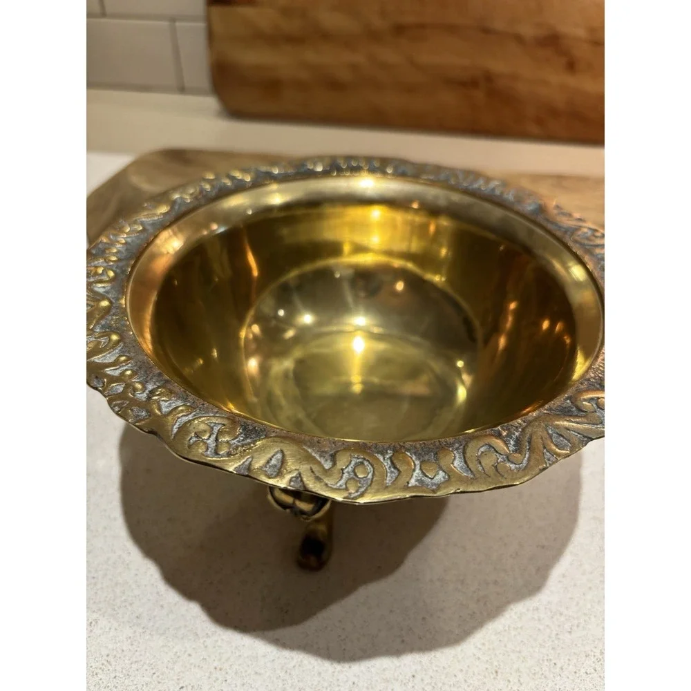 VINTAGE Brass 3 - Footed Bowl With Decorative Gargoyle Feet